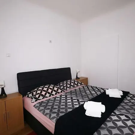 Odeon And Penzion 3*