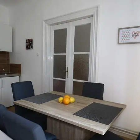 Guest house Odeon And