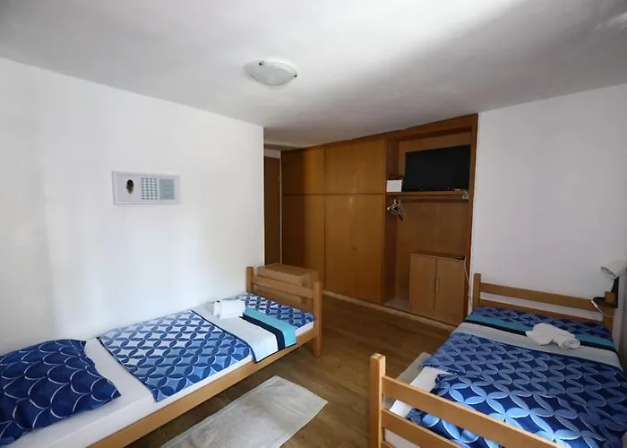 Odeon And Pensionat 3*