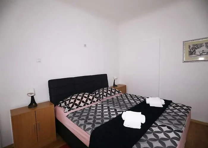 Odeon And Pensionat 3*